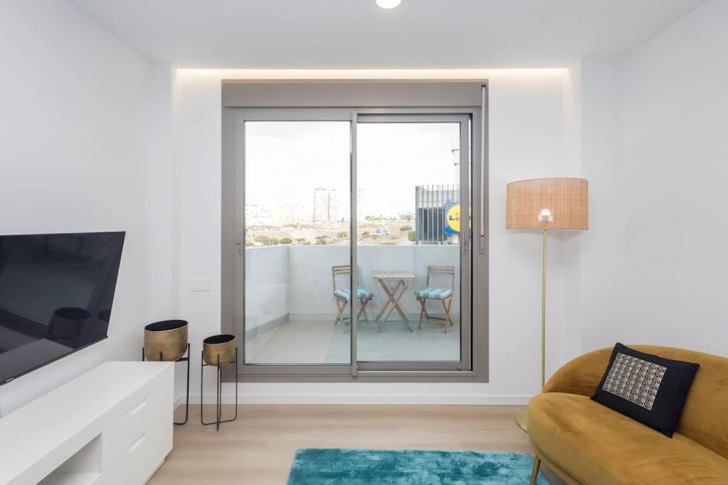 דירות לאס פאלמס דה גראן קנאריה Casa Vacacional Isis Con Piscina מראה חיצוני תמונה